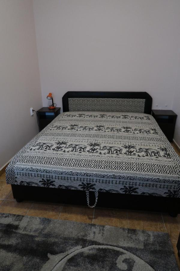 Eva Apartman Szigetvár Dış mekan fotoğraf